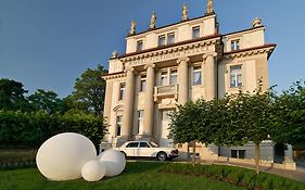 Platinum Palace Boutique Hotel & Spa